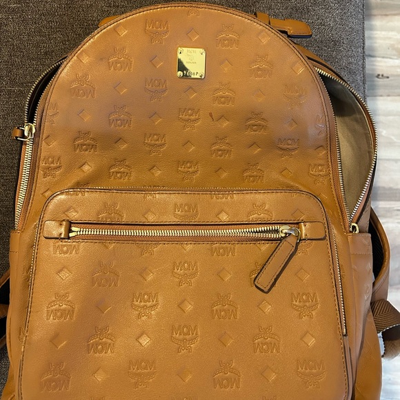 MCM Backpack - Picture 2 of 3